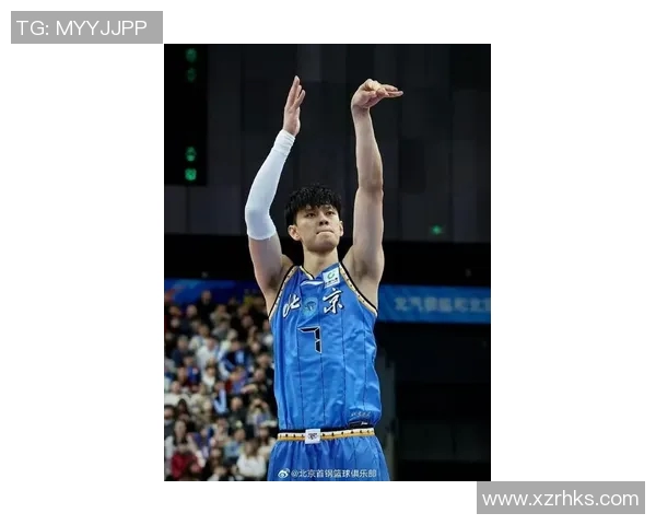 曾凡博的篮球之路：从青涩新星到职业赛场的崭露头角